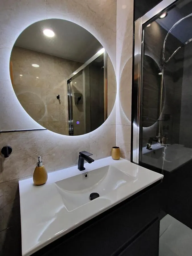 Budha Luxury Apartment Centro Historico De Malaga